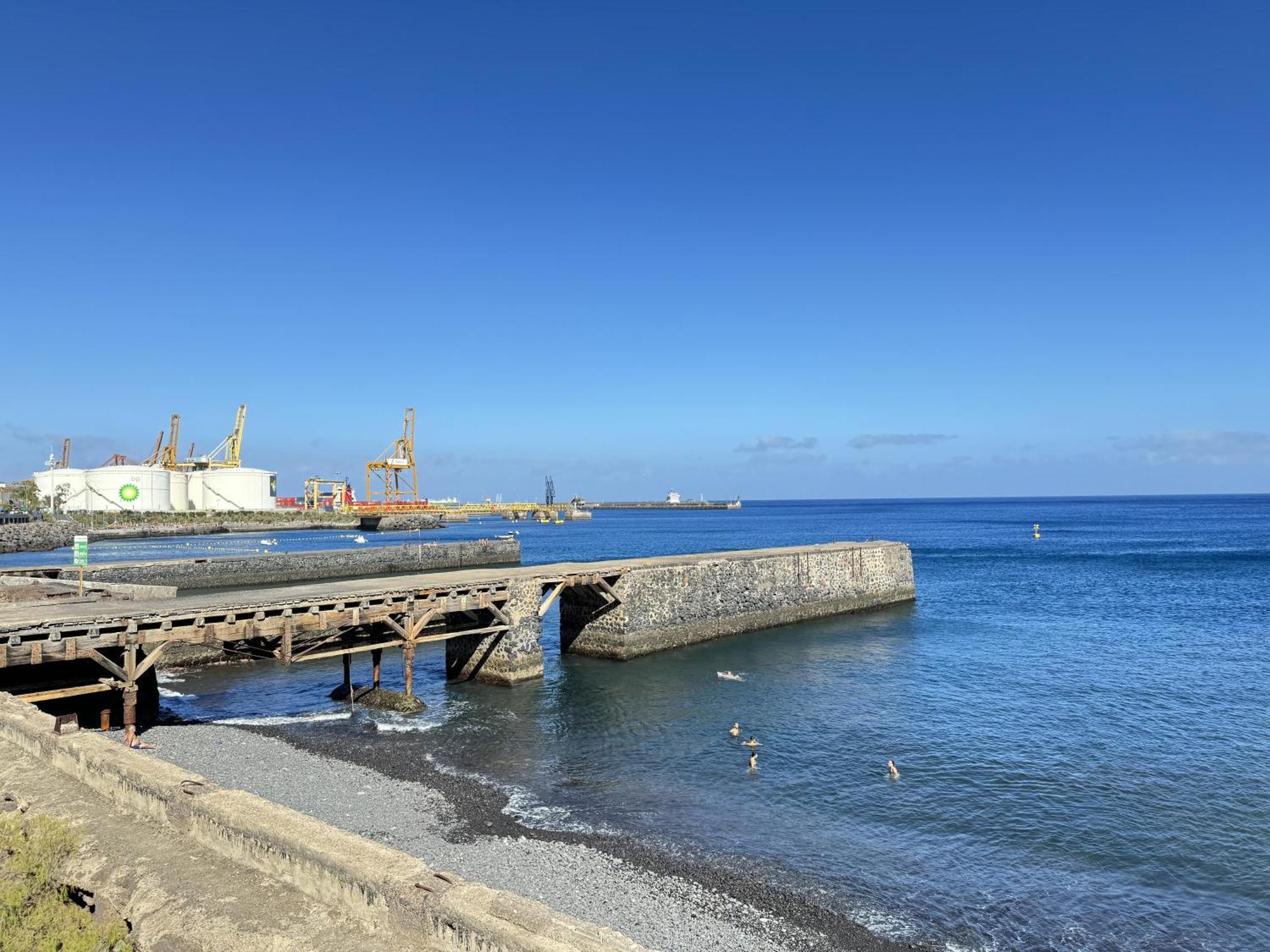 Sovhispan Sc Tenerife Piscina * Santa Cruz de Tenerife